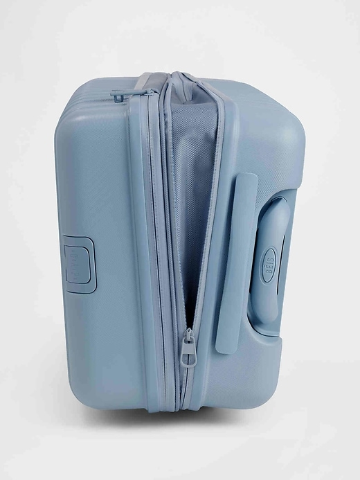 Image number 6 showing, Gap × BÉIS Carry-On Roller