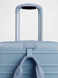Gap x BEIS Carry-On Roller