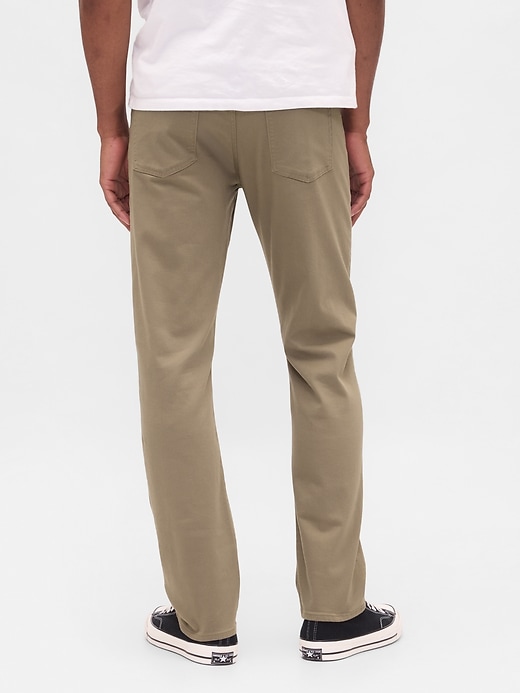 Image number 4 showing, City Jeans in Straight Fit