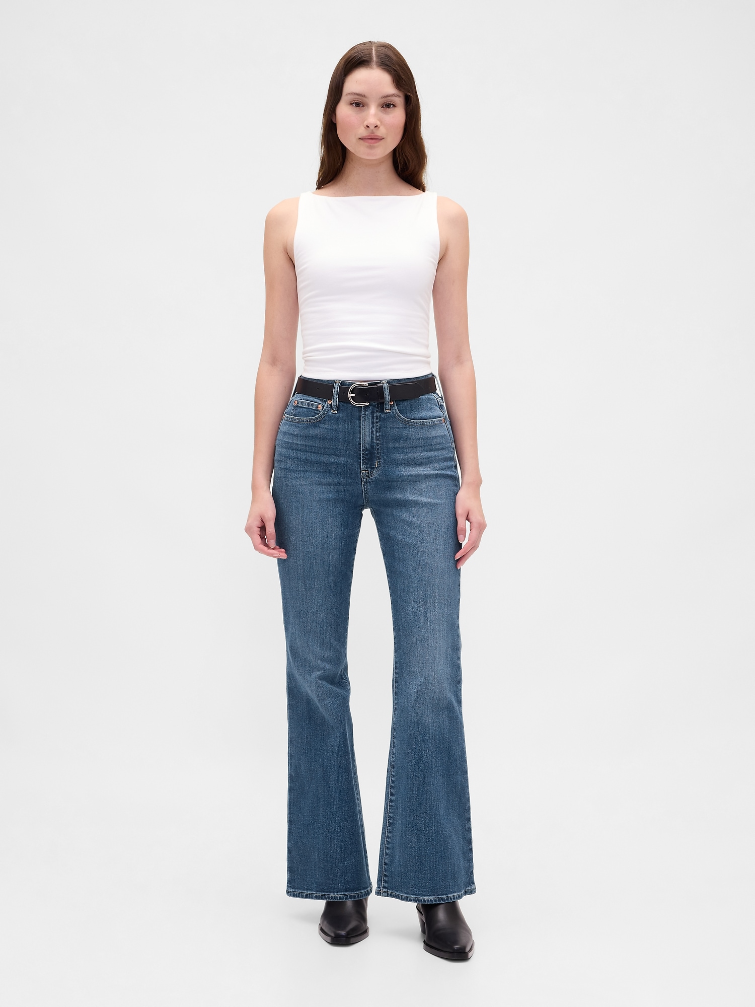 High Rise '70s Flare Jeans - Medium Wash