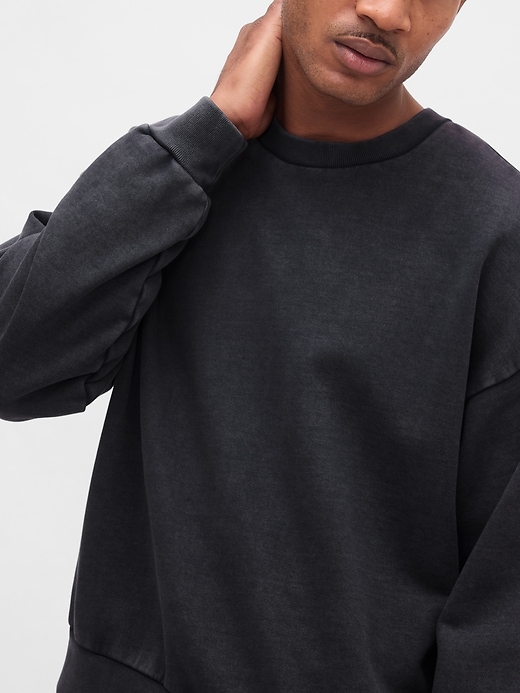 Image number 4 showing, Heavyweight Crop Sweatshirt