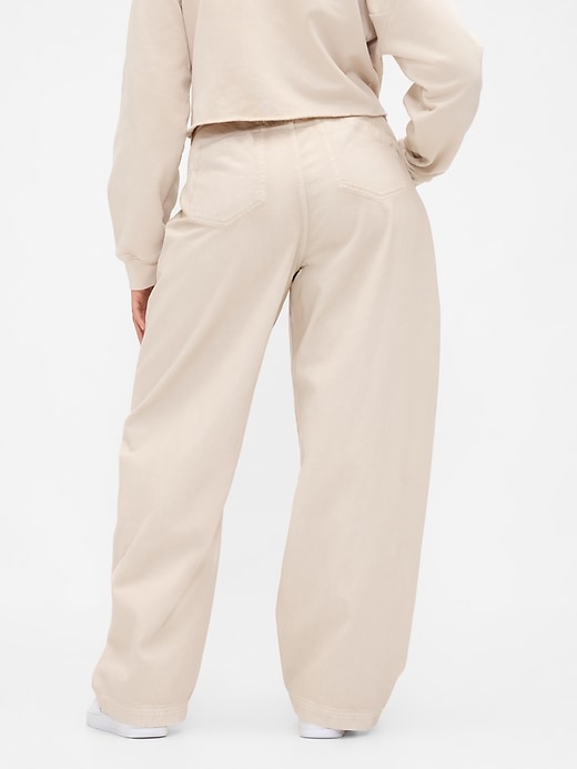 Image number 6 showing, Gap × BÉIS High Rise Barrel Jeans