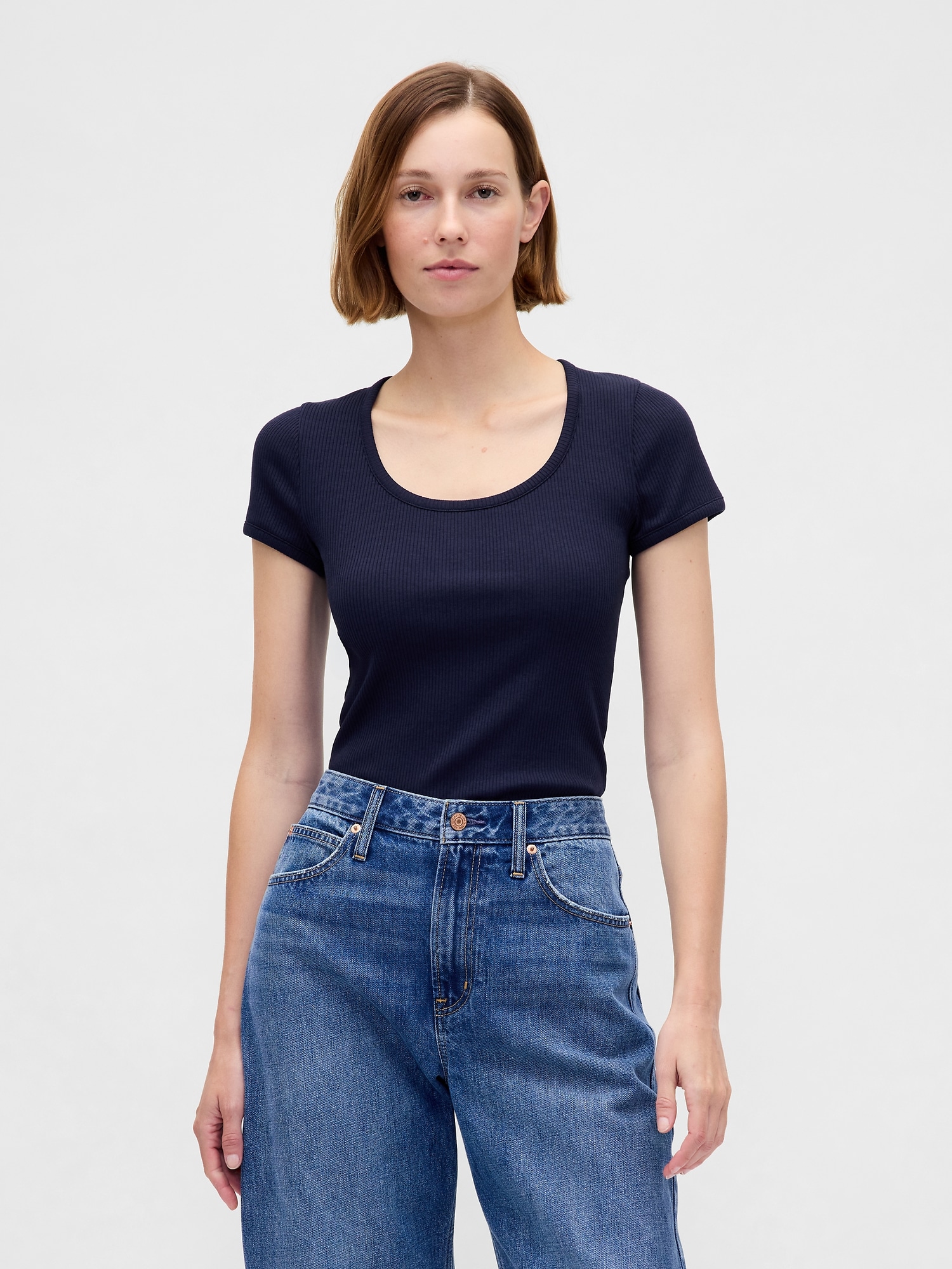 Gap Modern Rib Scoop Crop T-shirt