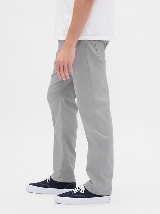Image number 3 showing, City Jeans in Straight Fit