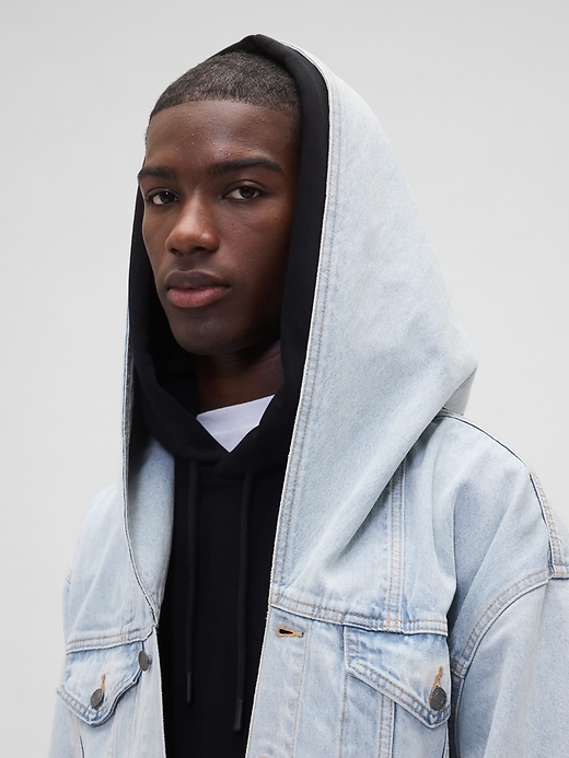 Image number 4 showing, Gap × BÉIS Oversized Denim Jacket