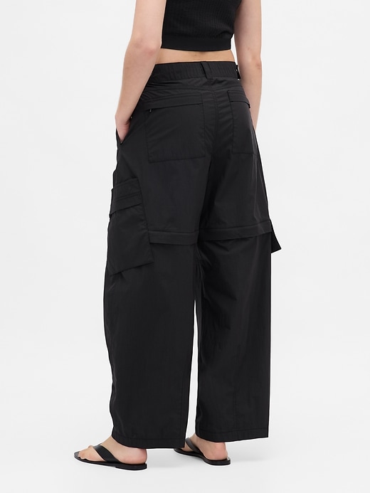 Image number 5 showing, Gap × BÉIS Convertible Cargo Barrel Pants