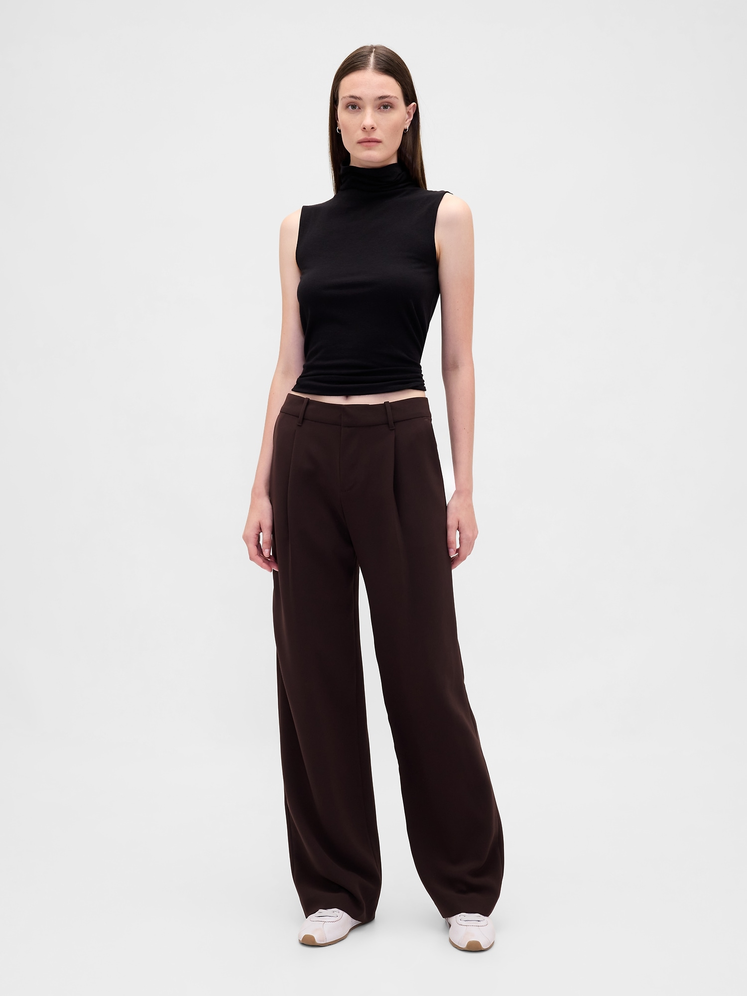 365 Low Rise Pleated Wide-Leg Trousers - Terra Brown