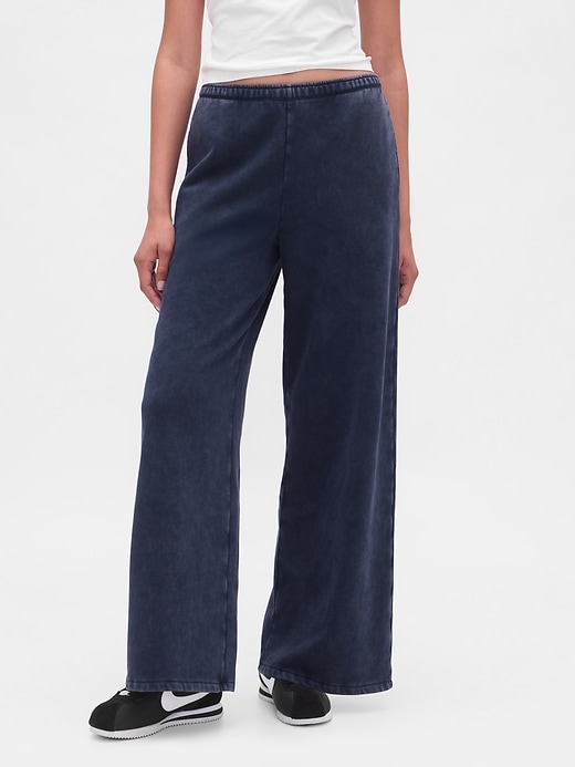 Image number 2 showing, VintageSoft Logo Baggy Sweatpants
