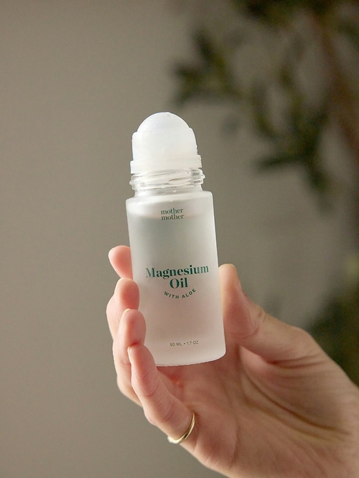 Image number 2 showing, Mother Mother Magnesium Oil and Aloe Roller