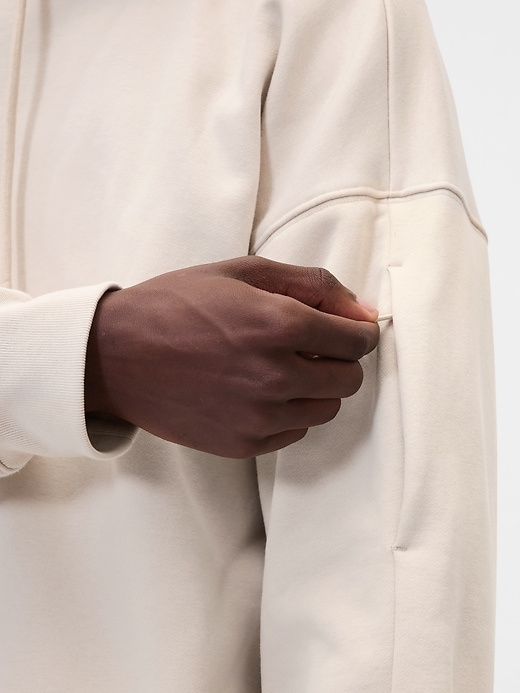 Image number 9 showing, Gap × BÉIS Heavyweight Travel Hoodie