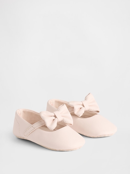 Image number 2 showing, Baby Mary Jane Bow Shoes