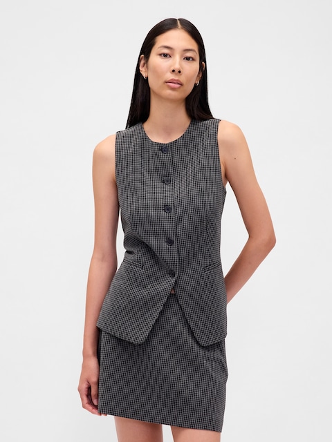 High-Neck Vest