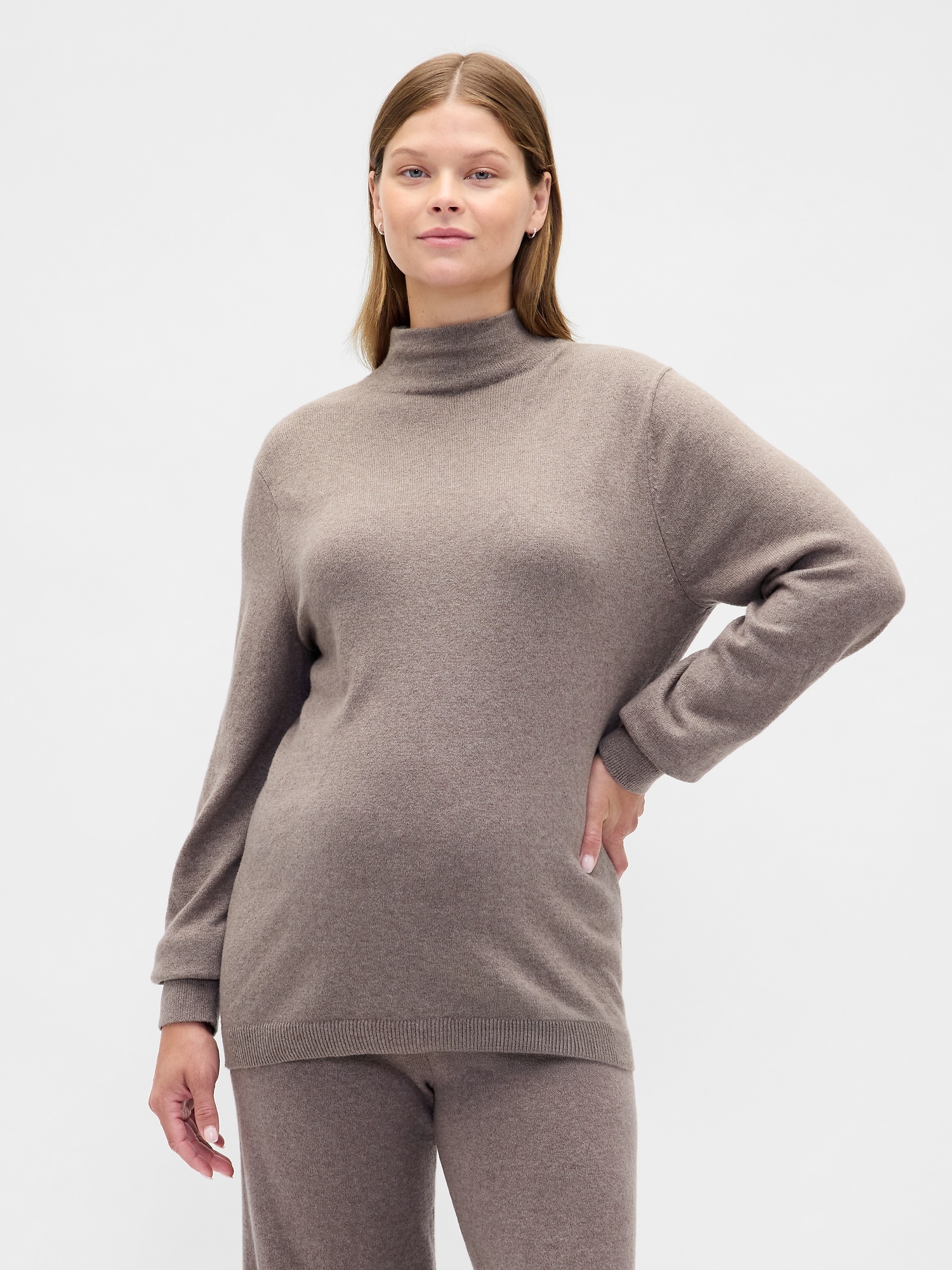Gap Maternity Cashsoft Turtleneck Sweater