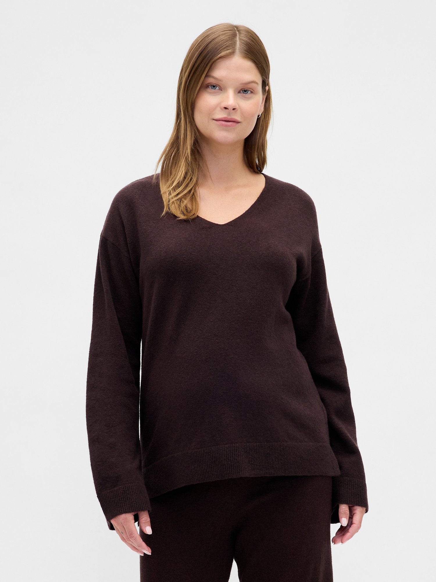 Maternity CashSoft V-Neck Sweater - Terra Brown