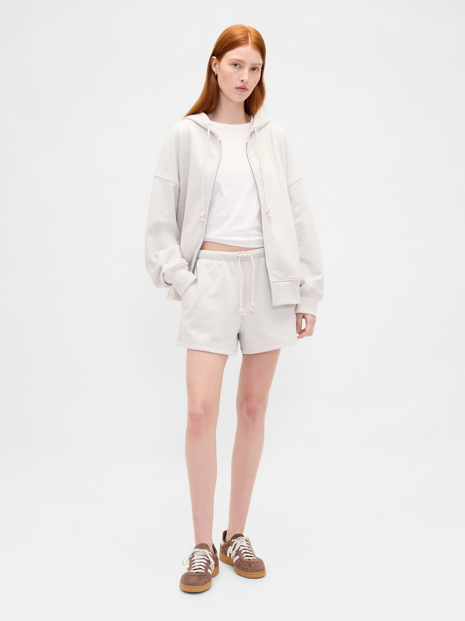 Gap 5" Heavyweight French Terry Sweat Shorts In White