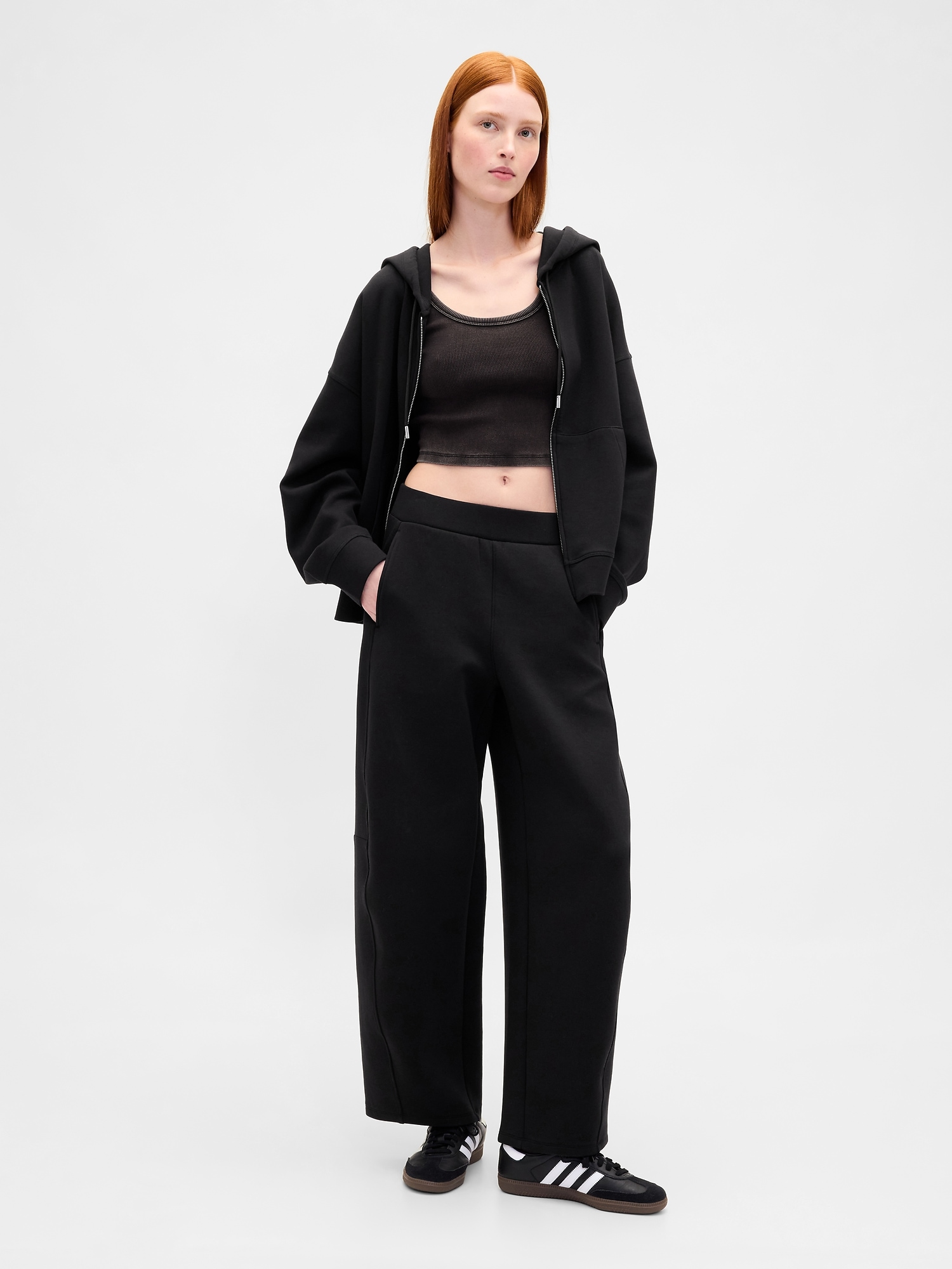 GapFit Barrel Sweatpants
