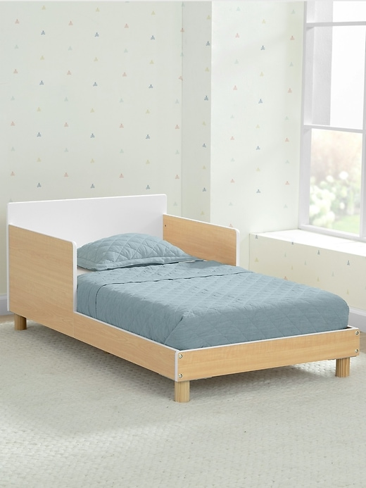 Image number 1 showing, Toddler Bed