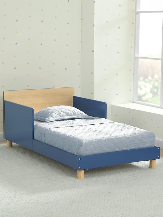 Image number 1 showing, Toddler Bed