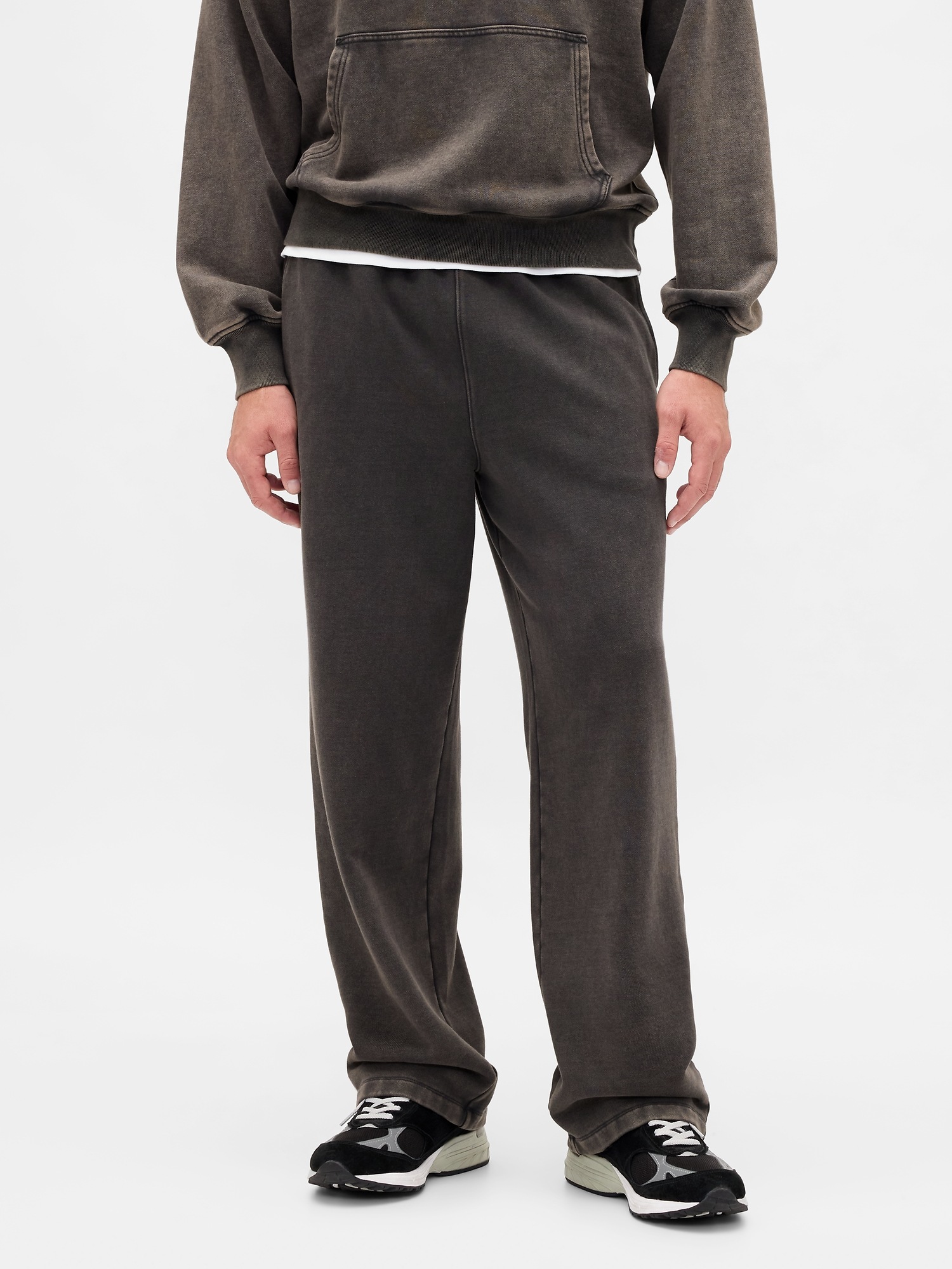 Мужские брюки Gap Adult Heavyweight Relaxed Sweatpants — фото 2