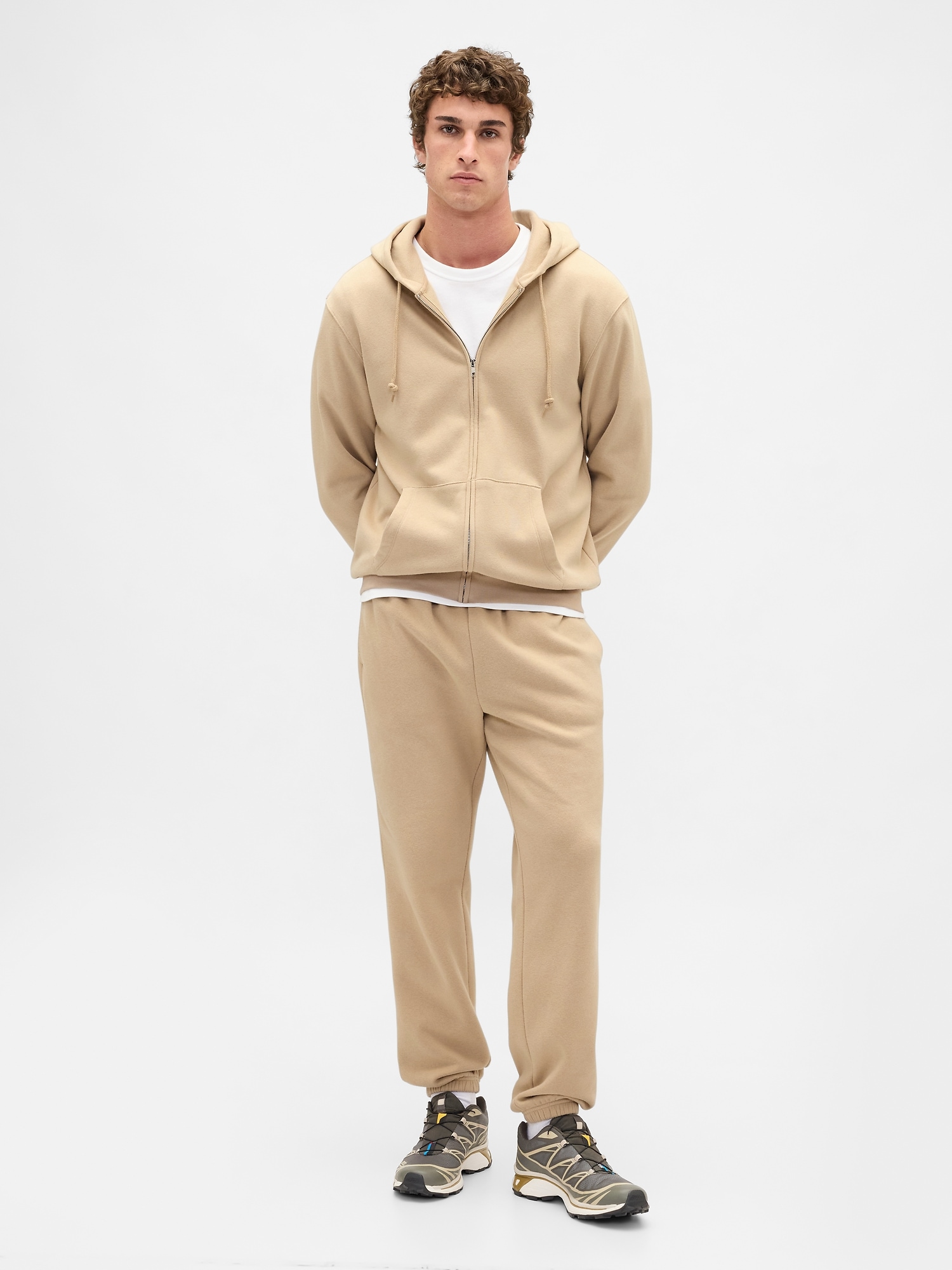 Gap Vintagesoft Joggers In Neutral