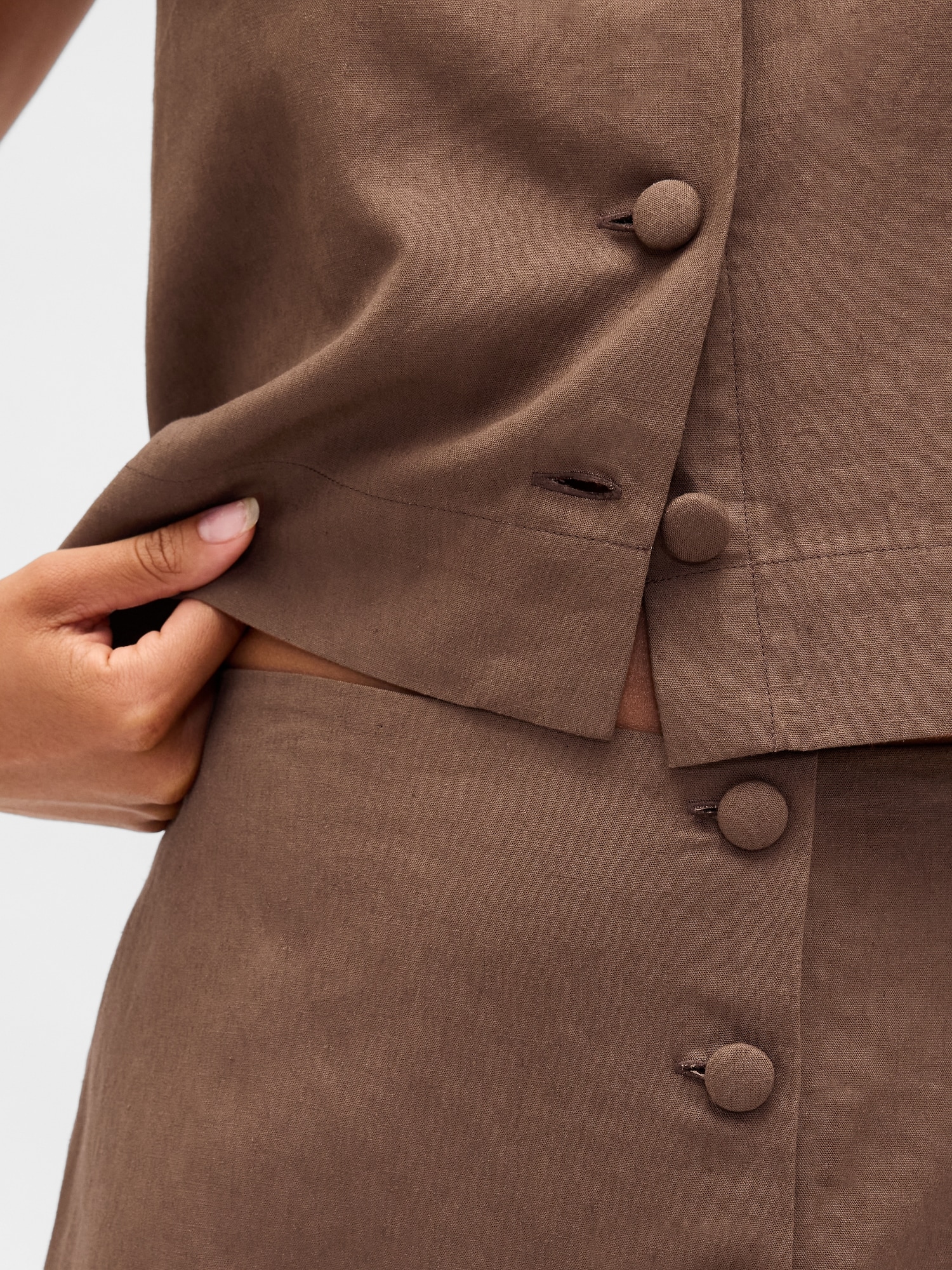 Linen-Blend Button-Front Mini Skort