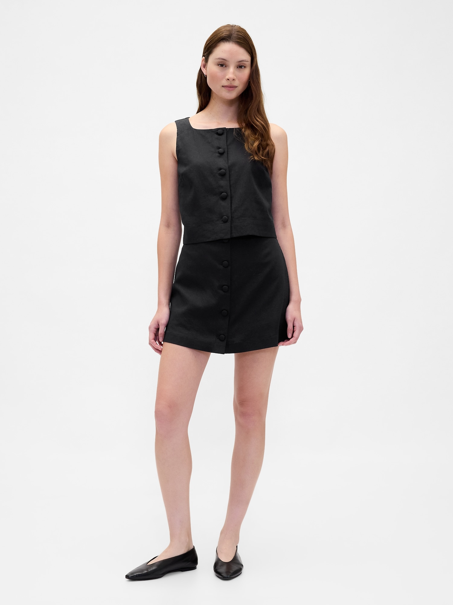 Gap Linen-blend Button-front Mini Skort In Black