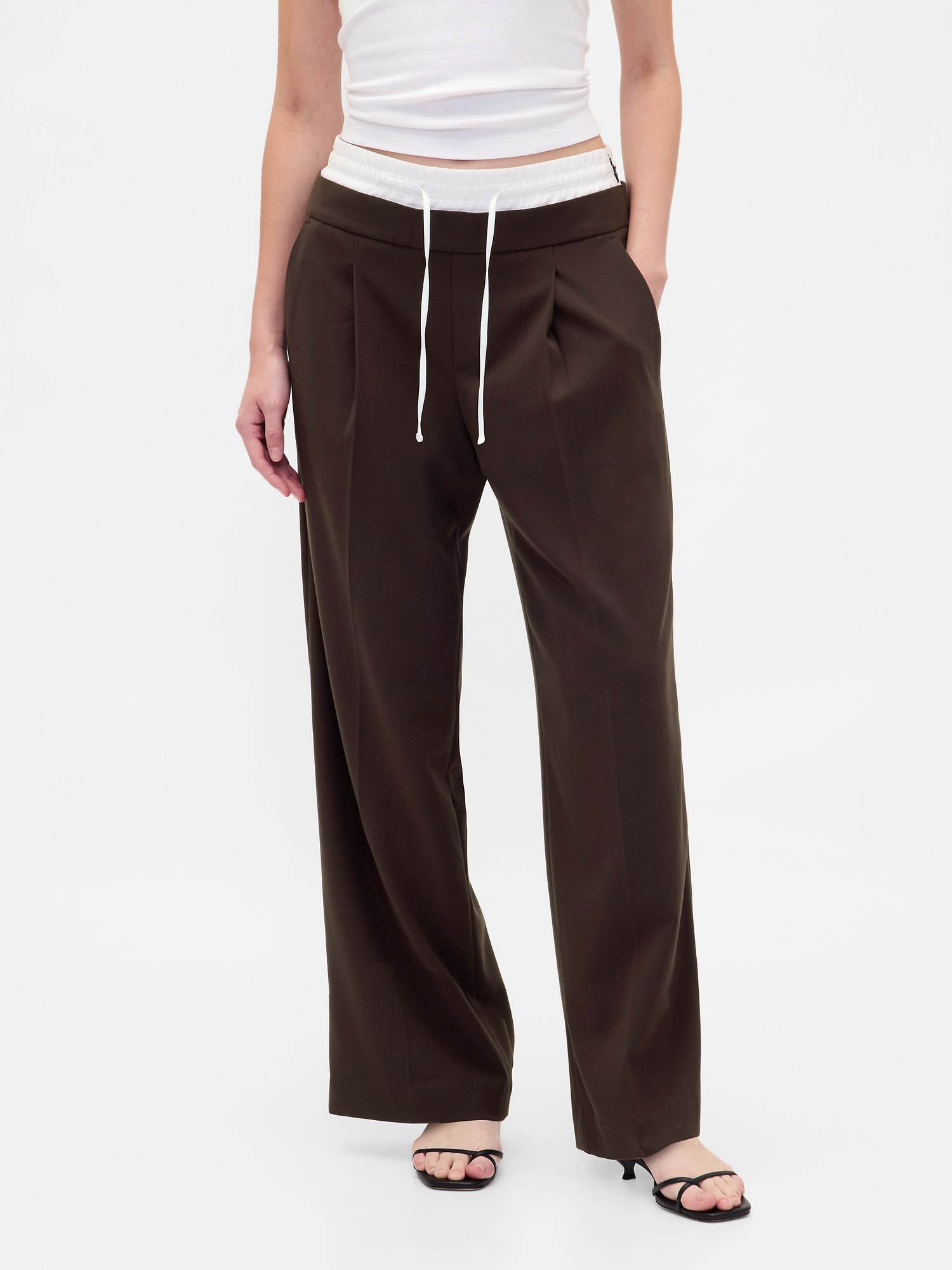 Женские брюки Gap Mid Rise Double-Waist, цвет: Коричневый — фото 2