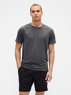 GapFit Performance T-shirt
