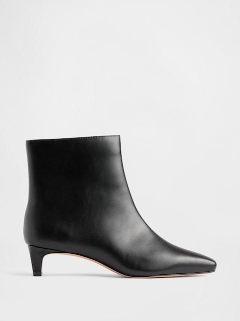 Kitten Heel Pointy Boots