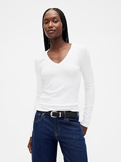 Modern V-Neck Shrunken T-Shirt