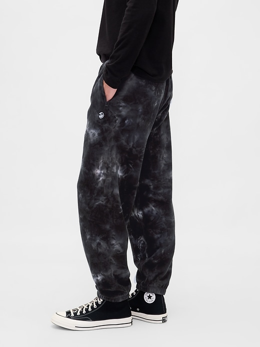 Image number 3 showing, Gap × Disney Tim Burton’s The Nightmare Before Christmas Heavyweight Skull Baggy Joggers