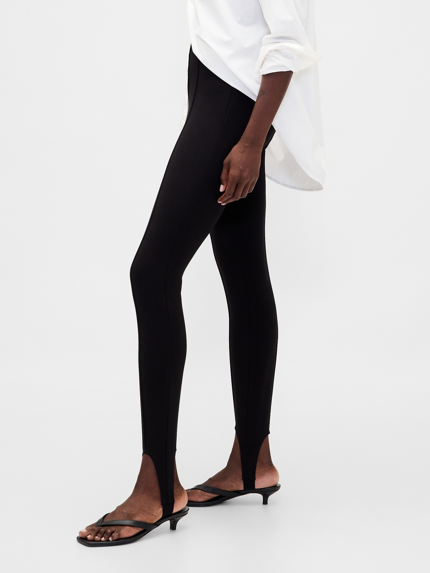 Женские брюки Gap High Rise Double Knit Stirrup, цвет: Чёрный — фото 3
