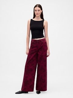 Mid Rise Floral Baggy Jeans
