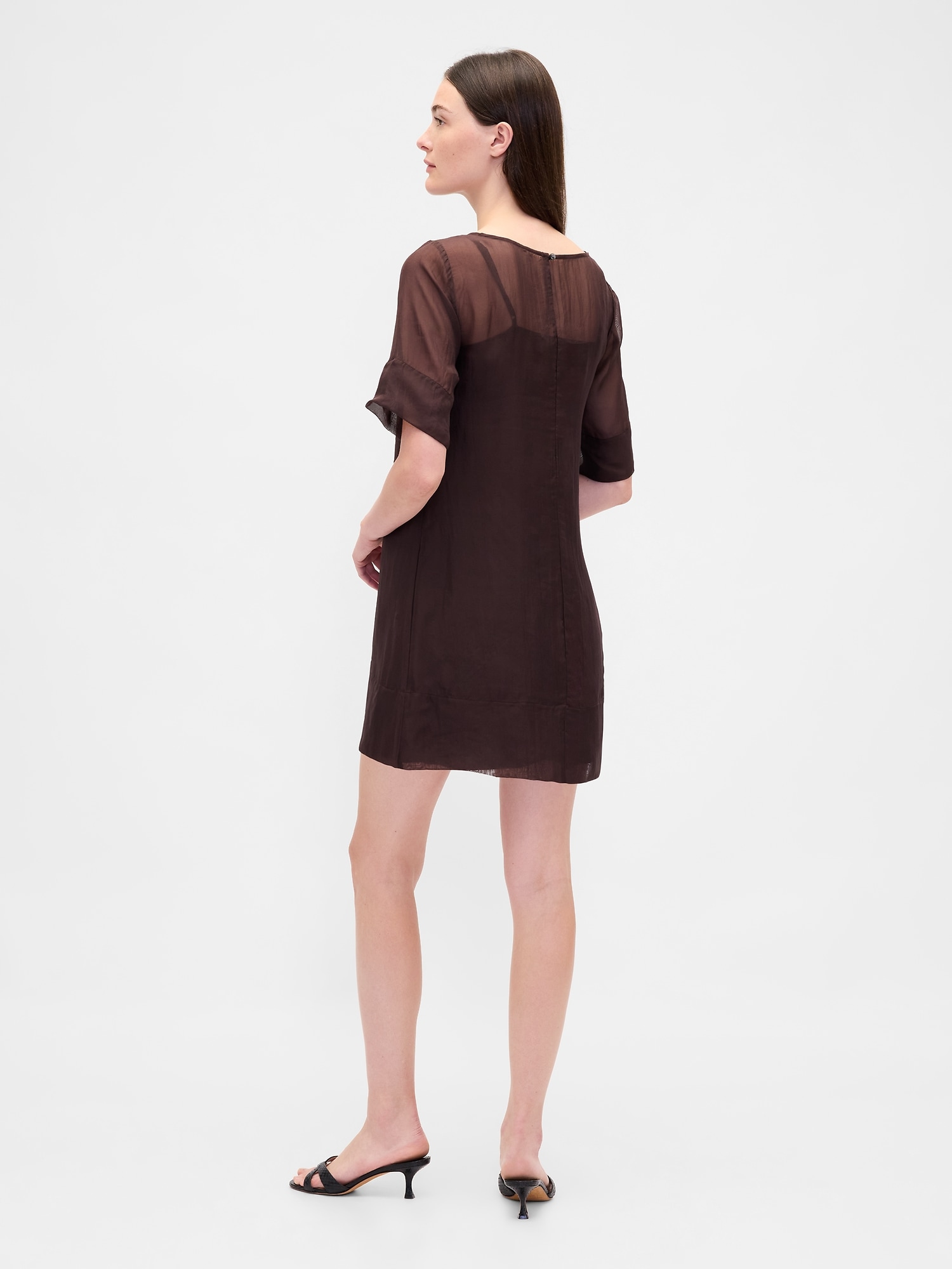 Женское платье Gap Sheer Organza Mini Shift, цвет: Коричневый — фото 2