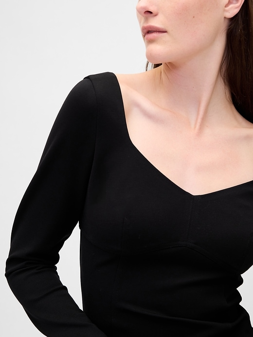 Image number 4 showing, Ponte Sweetheart Crop Top