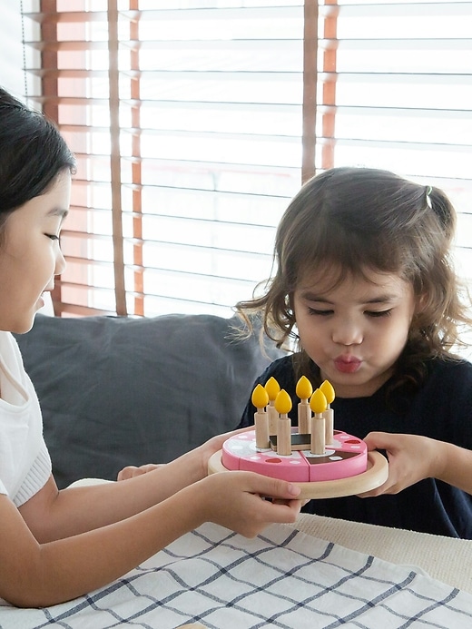 Image number 3 showing, Birthday Cake Set