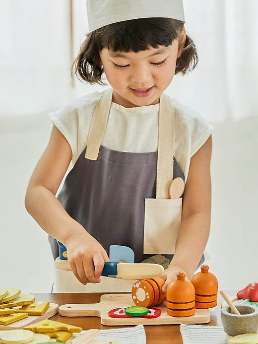 Image number 3 showing, Charcuterie Board Play Set