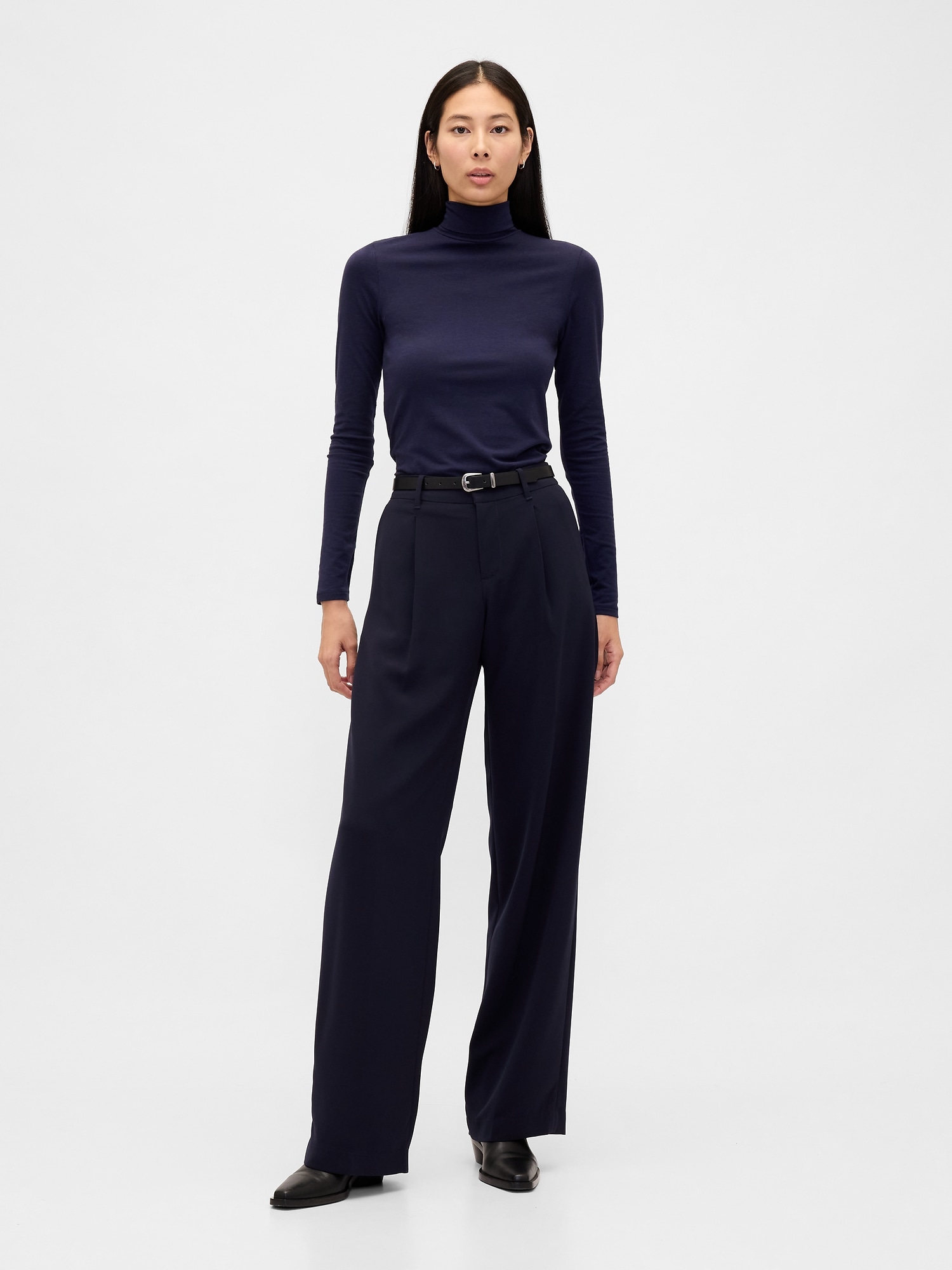 Featherweight Turtleneck