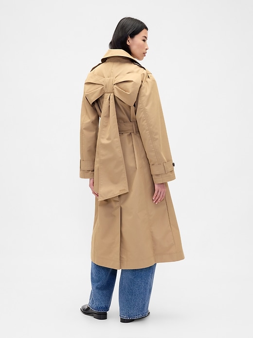 Image number 2 showing, Gap × Sandy Liang Bow-Back Trench Coat