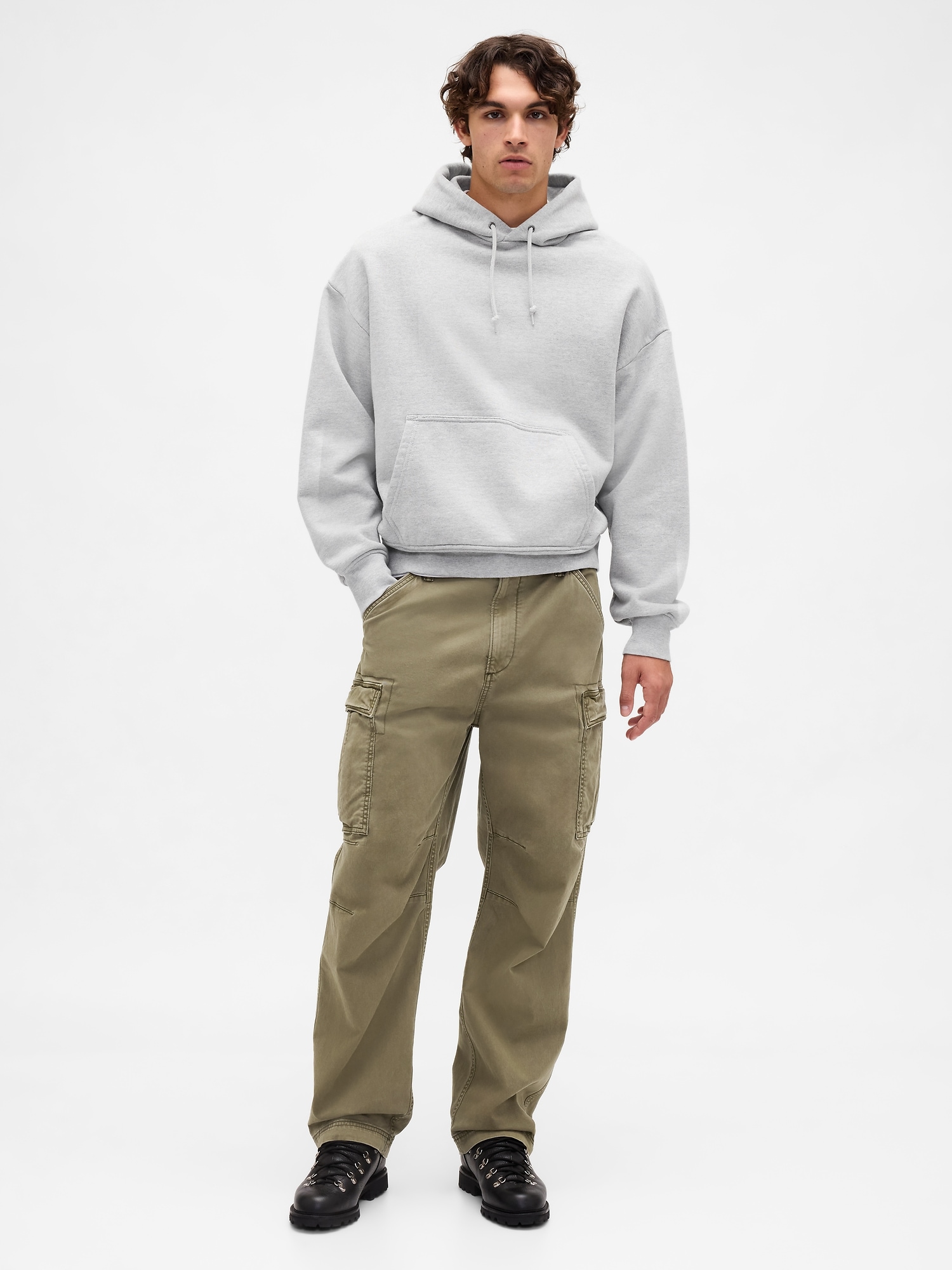 Gap Relaxed Cargo Pants In Brown