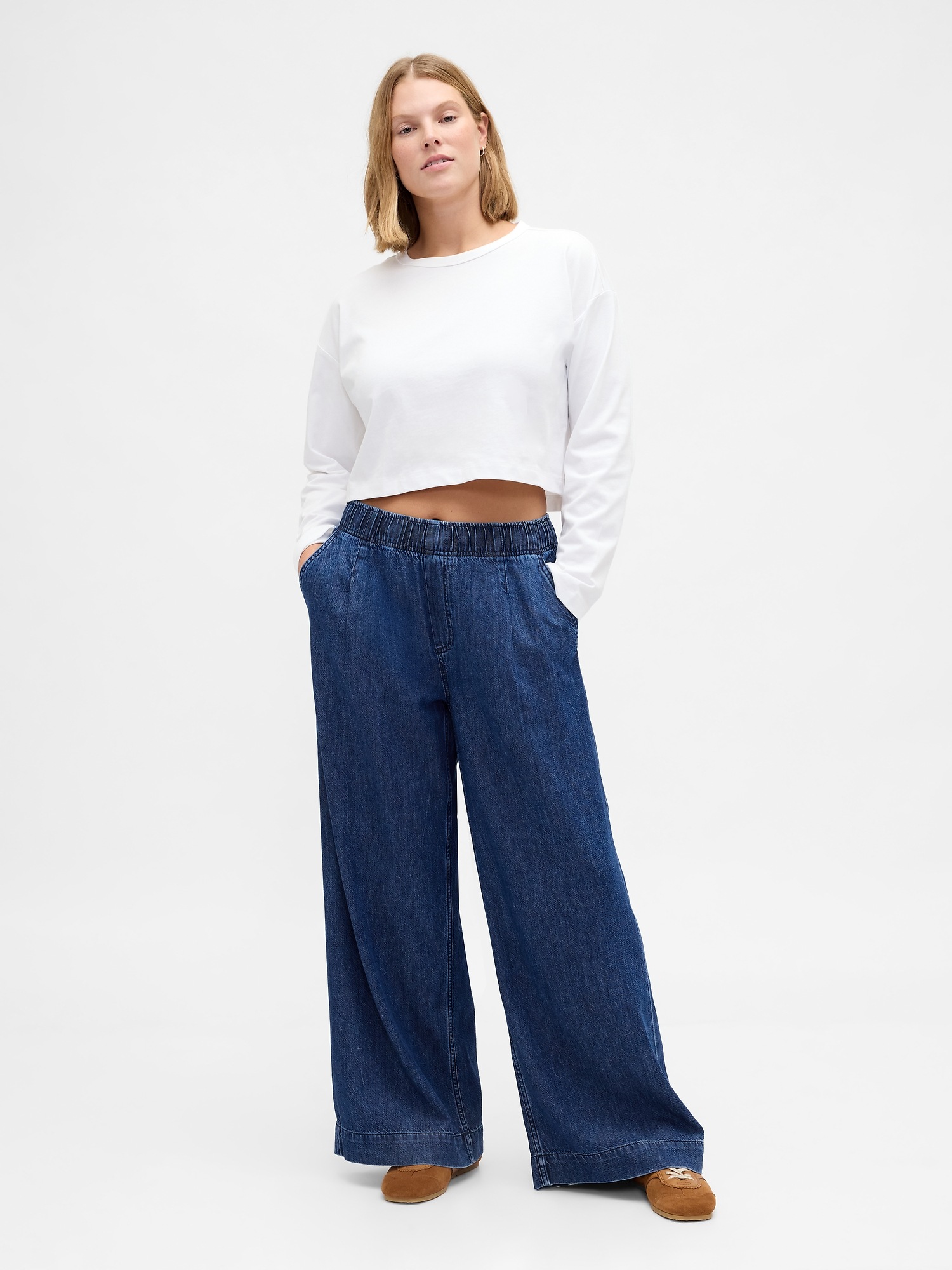 Женские джинсы Gap Mid Rise UltraSoft Pleated Baggy Jeans — фото 4