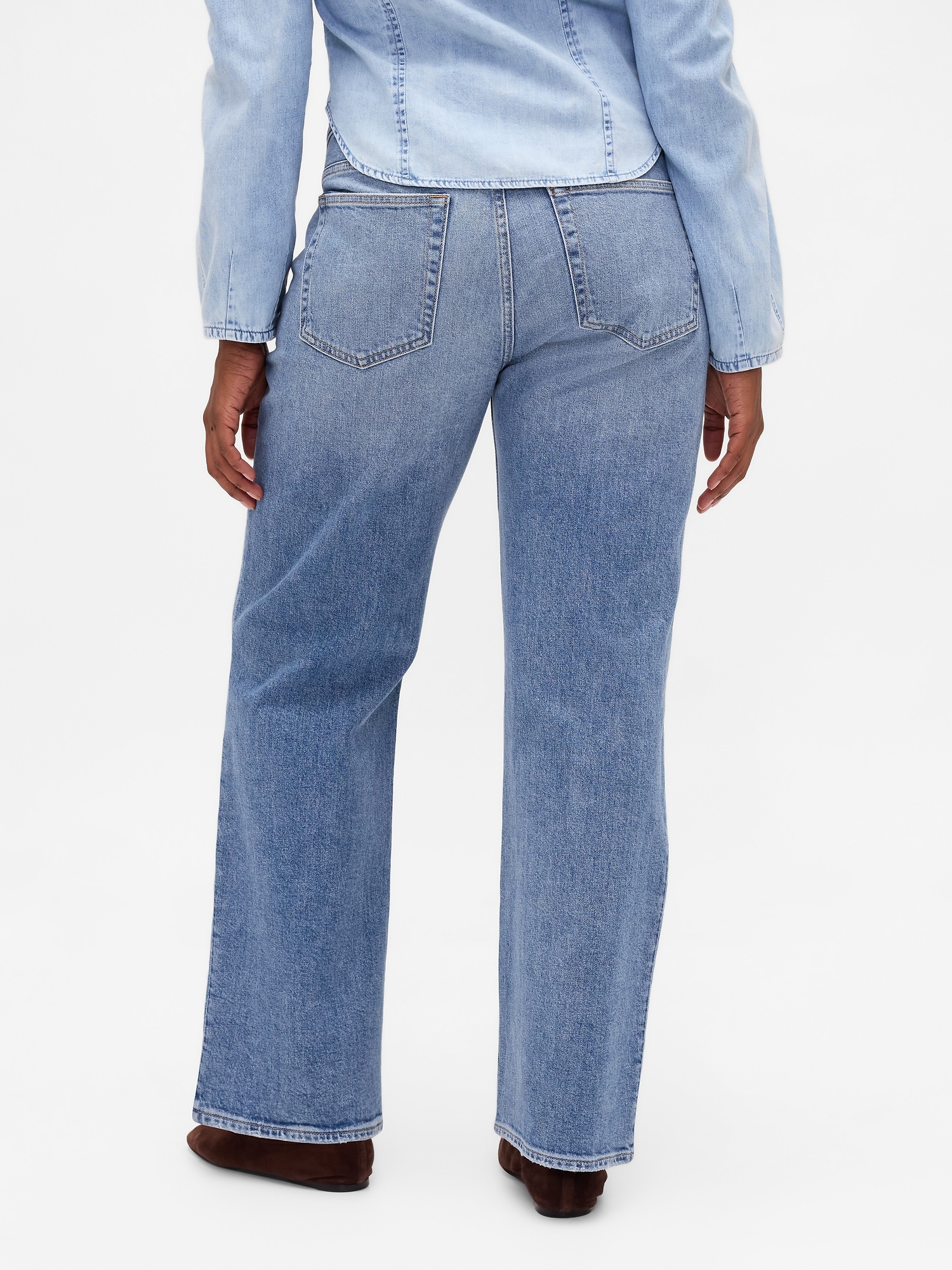 Mid Rise Relaxed Straight Jeans