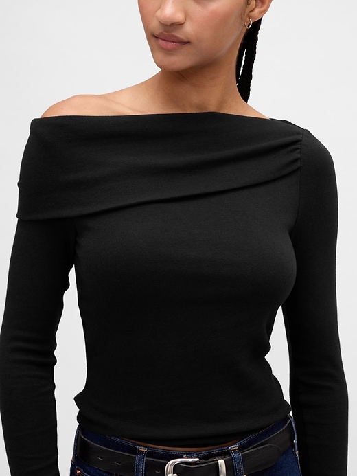 Image number 4 showing, Modern Off-Shoulder Top