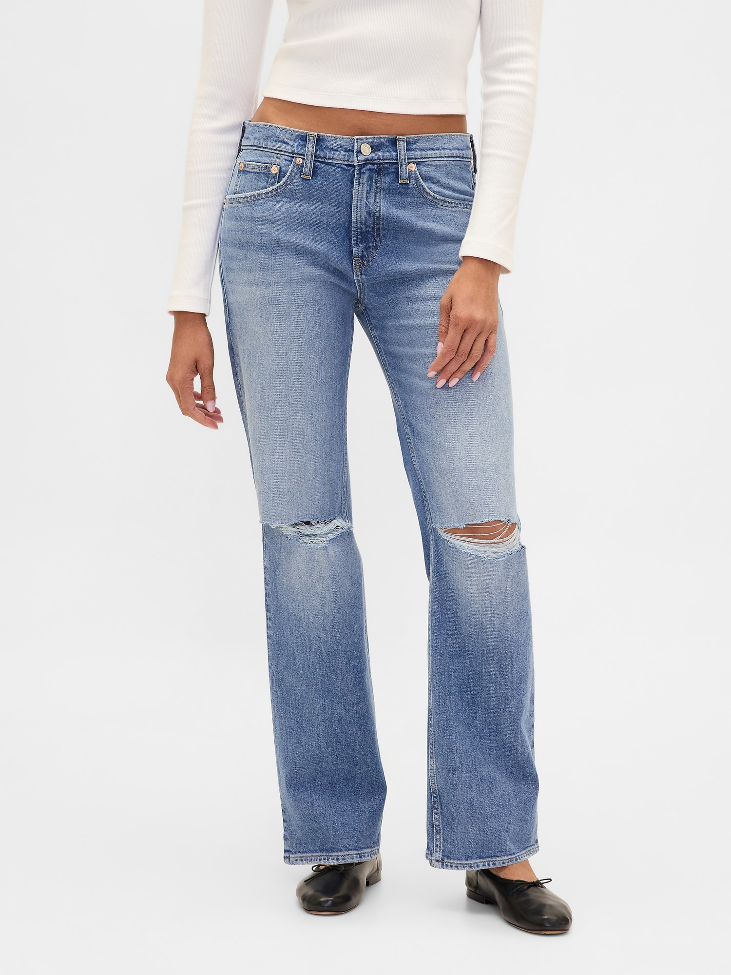 Mid Rise Relaxed Straight Jeans