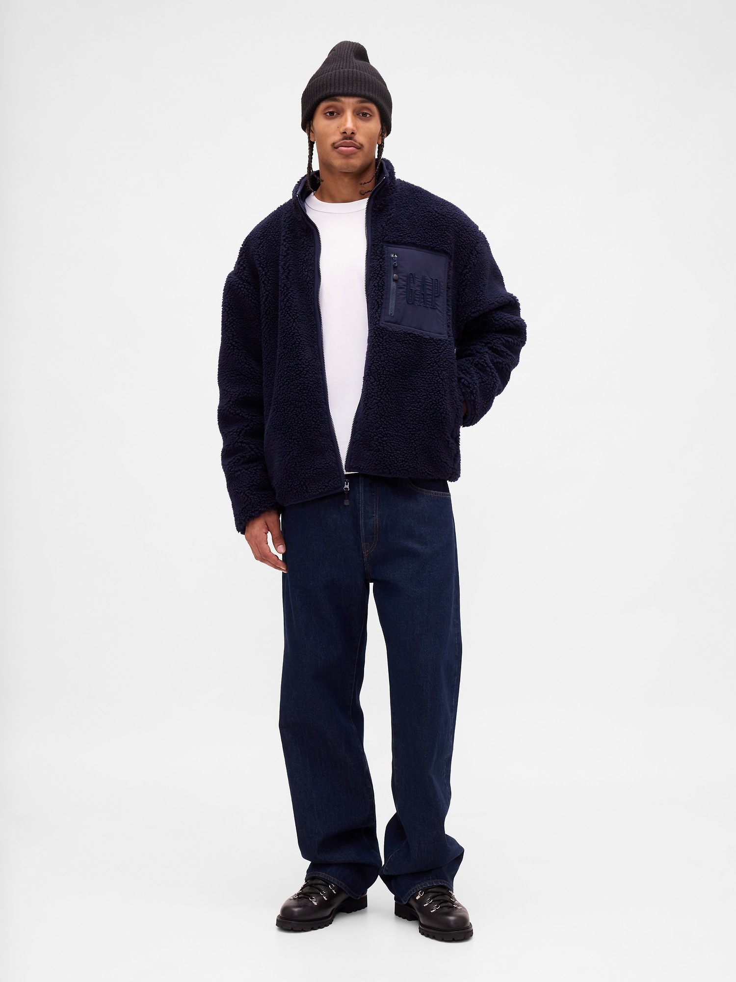 Мужские куртки Gap Recycled Sherpa Oversized Logo Zip Jacket — фото 2