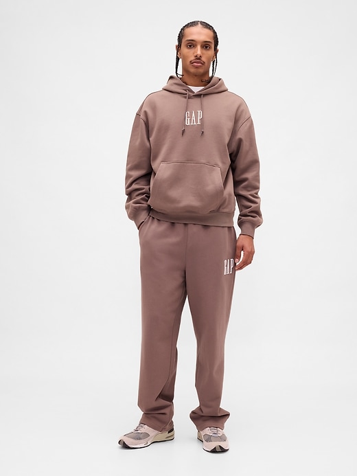 Image number 1 showing, Heavyweigtht Relaxed Logo Sweatpants