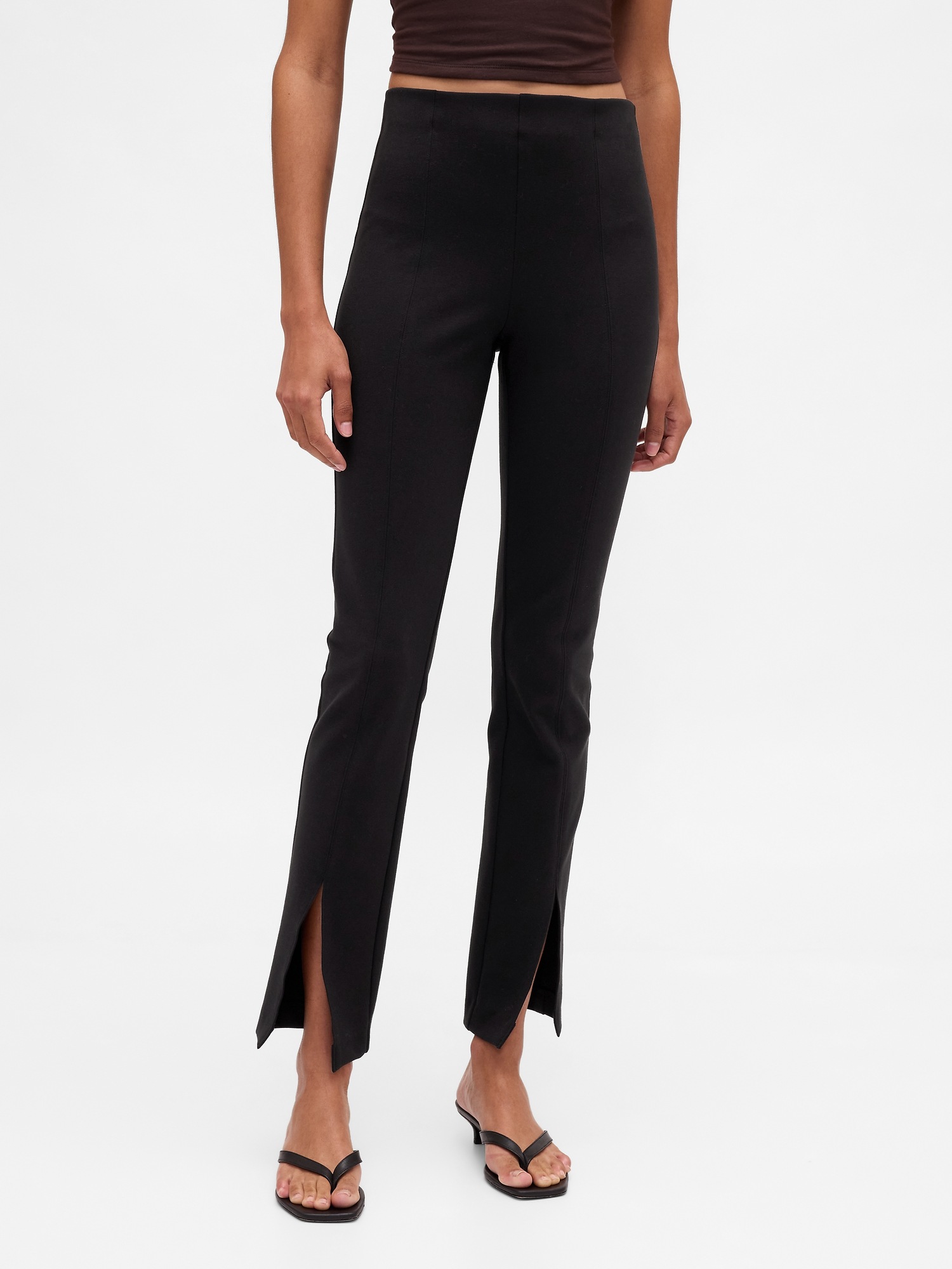 Женские брюки Gap High Rise Double Knit Split-Hem Flare, цвет: Чёрный — фото 2