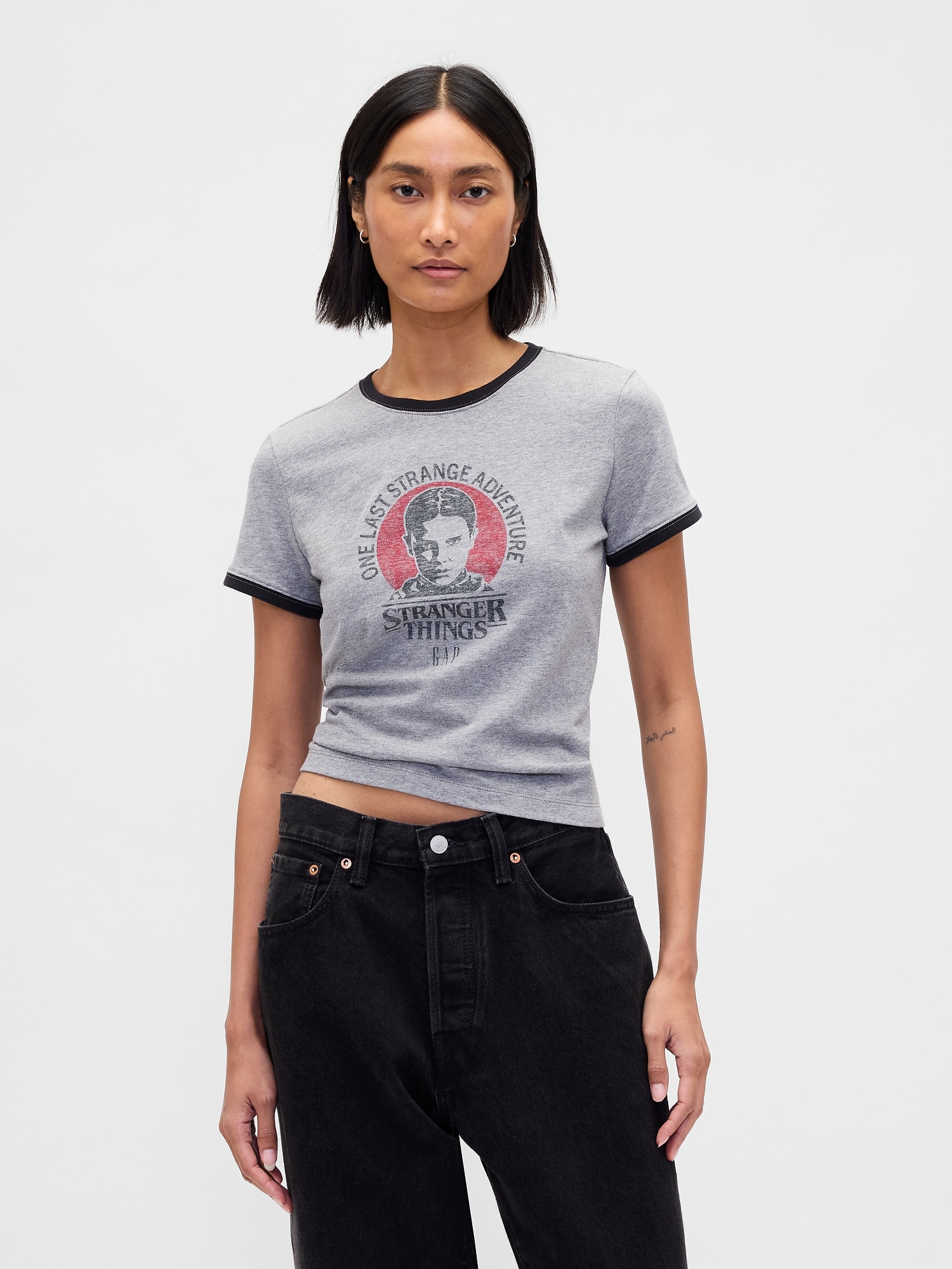 Gap Stranger Things Organic Cotton Vintagesoft Crop T-shirt In Gray