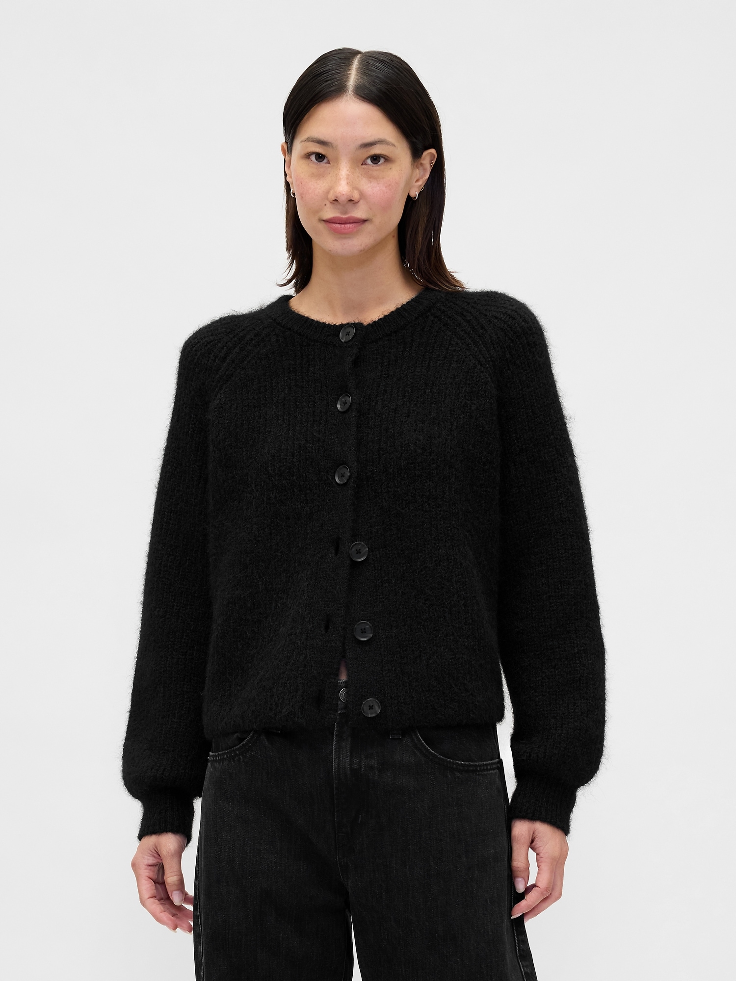 Gap Fuzzy Shaker Stitch Cardigan In Black
