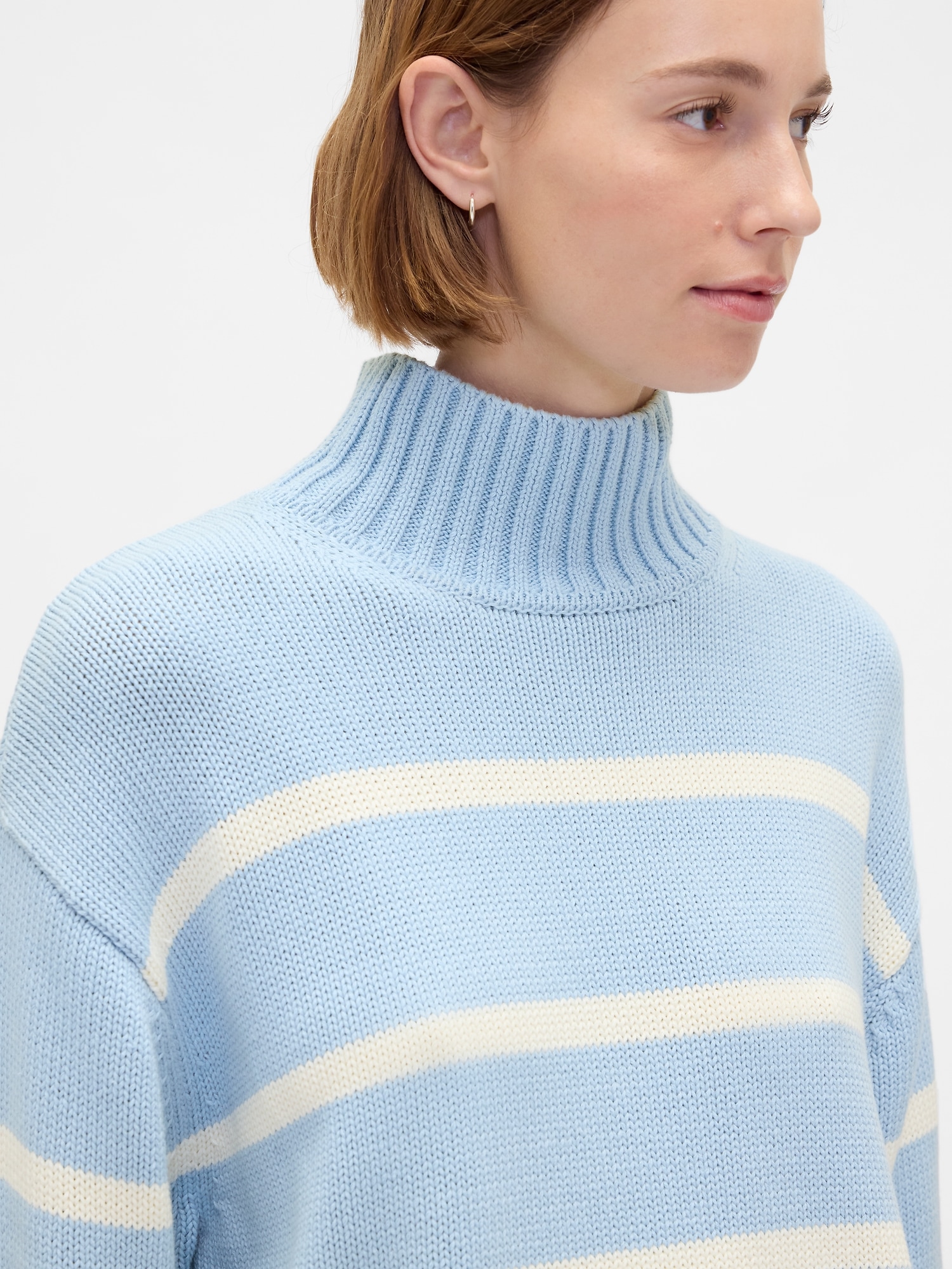100% Cotton Oversized Mockneck Sweater